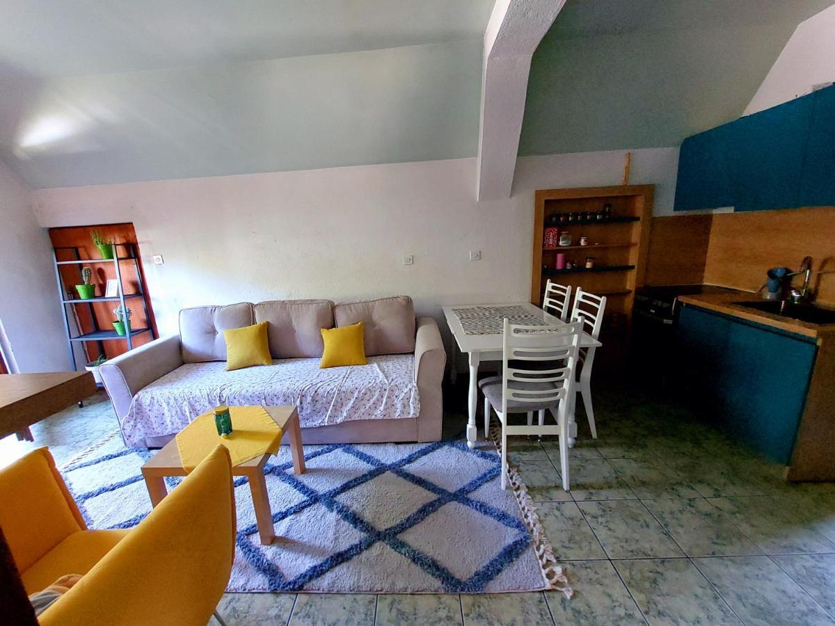 Incredible Apartment With A Mountain View - Matka Skopje Eksteriør billede