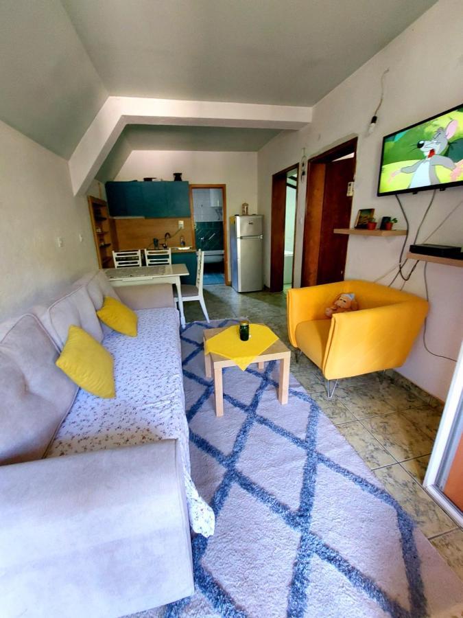 Incredible Apartment With A Mountain View - Matka Skopje Eksteriør billede