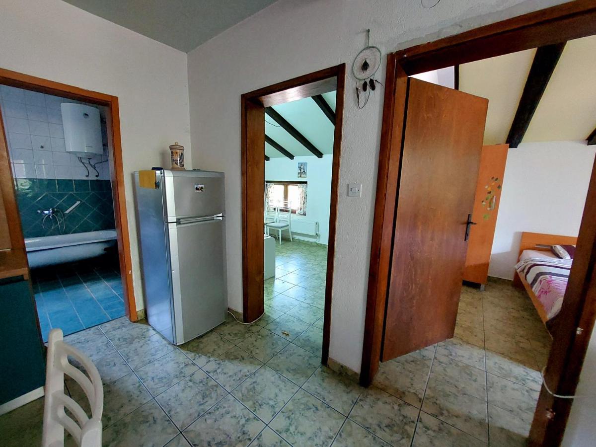 Incredible Apartment With A Mountain View - Matka Skopje Eksteriør billede